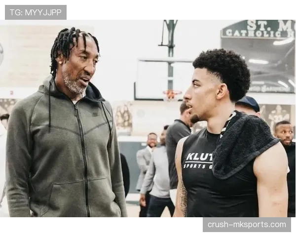 斯科蒂·皮蓬挡拆拉开空间助力球队攻防转换效率提升